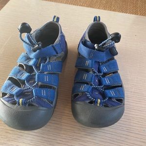 Keen size 2 sandals